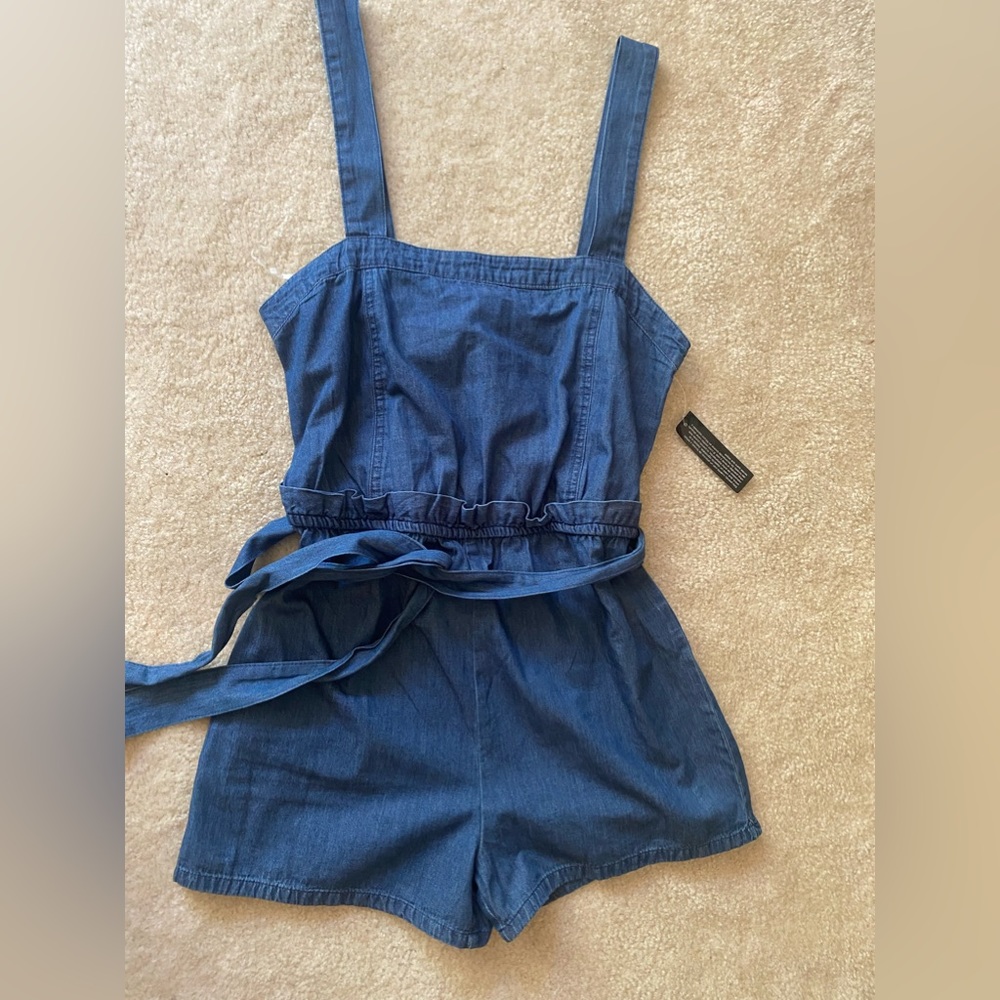 Denim Romper 💙